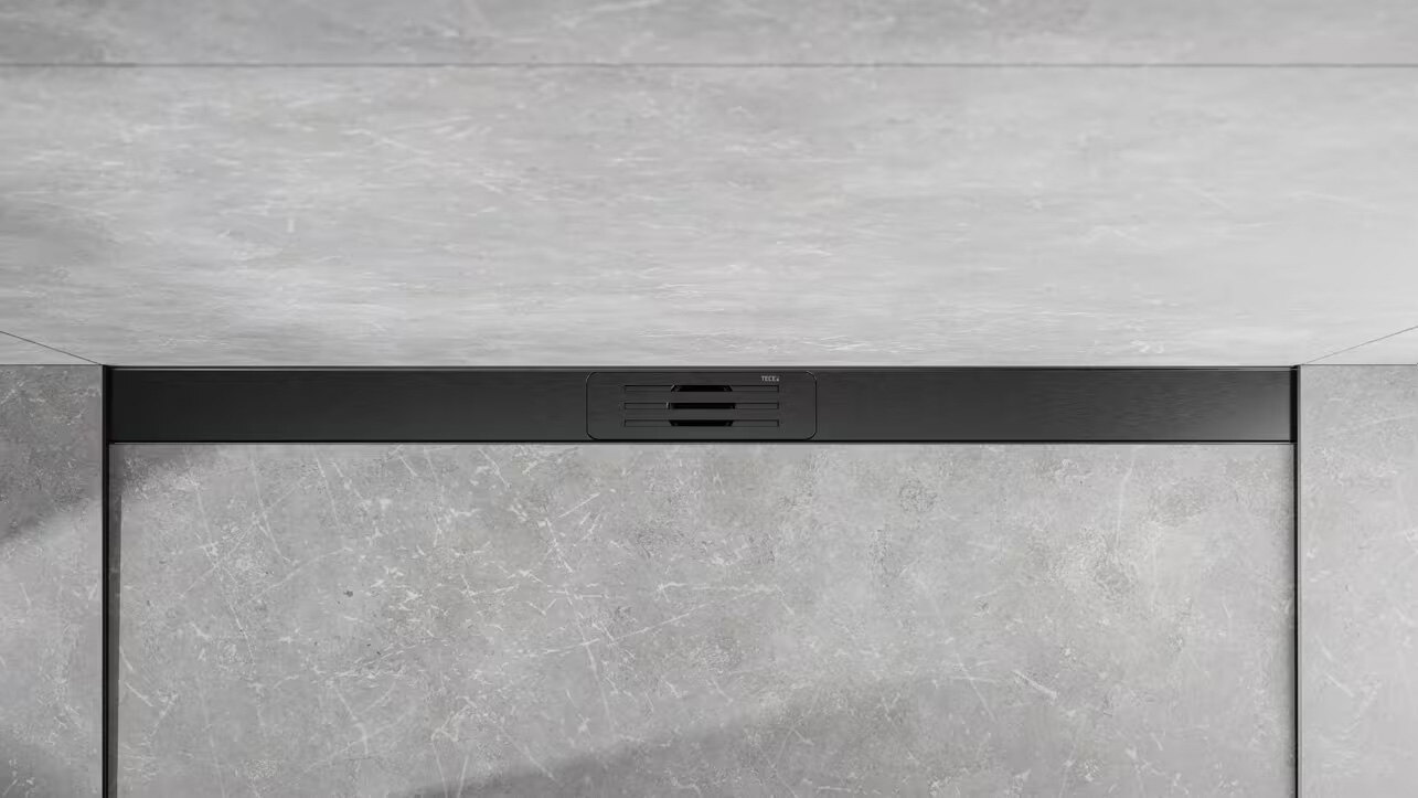 TECElineo shower channel set